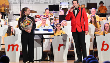 Lustige Wohnungssuche und perfekt gespielte Kompositionen: Der Musikverein Rebstein feierte im Progy