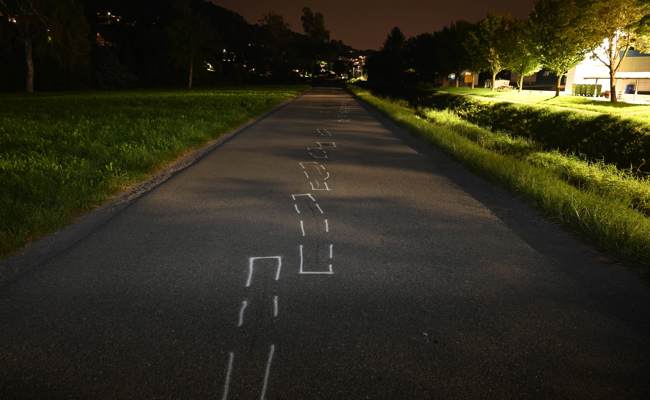 Töfffahrer wollte das «Männli» machen und stürzte dabei