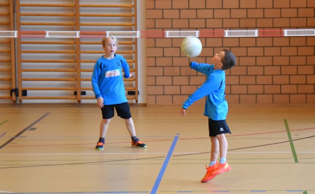 Zwei Tage Faustball am Wochenende in der Rebsteiner Progy-Turnhalle