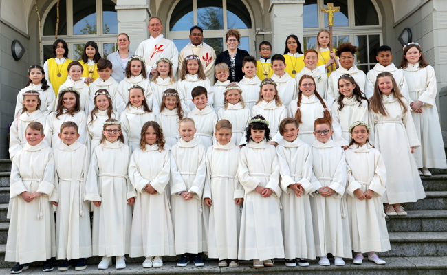 35 Kinder feierten Erstkommunion in der Antoniuspfarrei