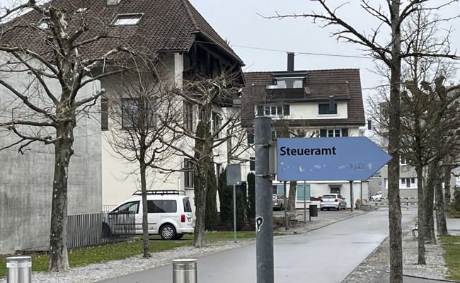 «Sparmöglichkeiten ausgeschöpft»: Auer Rat auf Konfrontationskurs