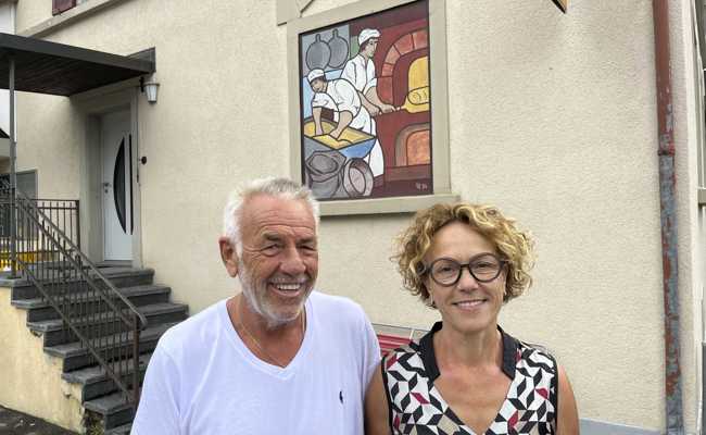 Einzigartiges Wandbild von Leo Ziegler: Ein Kunstwerk mit bleibender Kraft