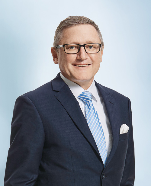 Francesco Frei, Mitglied der Direktion, francesco.frei@alpharheintalbank.ch Francesco Frei, Mitglied der Direktion, francesco.frei@alpharheintalbank.ch