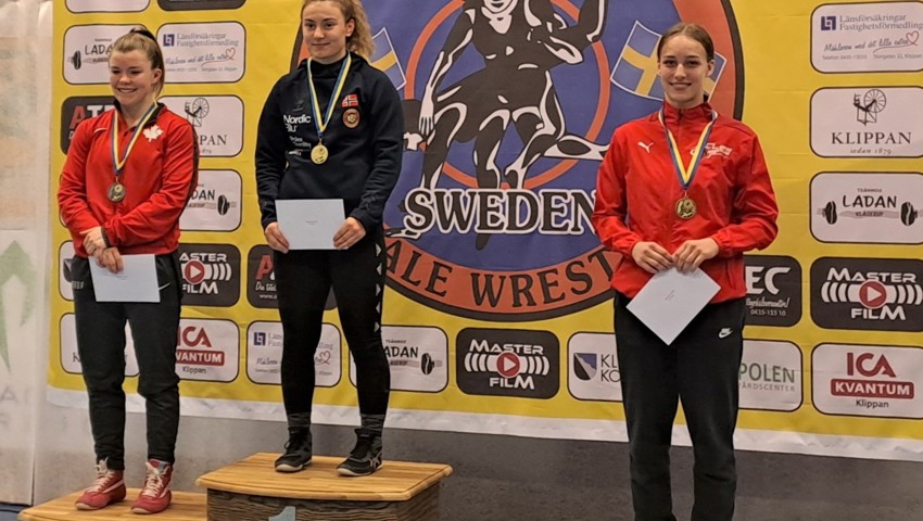 Annatina Lippuner (rechts) erreichte in Schweden als starke Dritte das Podest. Annatina Lippuner (rechts) erreichte in Schweden als starke Dritte das Podest.