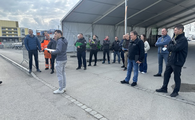 Kurz vor dem Start: Die Rhema organisiert Sicherheit und Feinschliff auf der Allmend