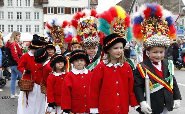 Umzüge, Zelte, Musik und mehr: Alles, was du zur Fasnacht wissen musst