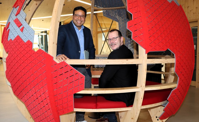 «Der Mensch steht immer im Mittelpunkt, auch im Umgang mit KI»