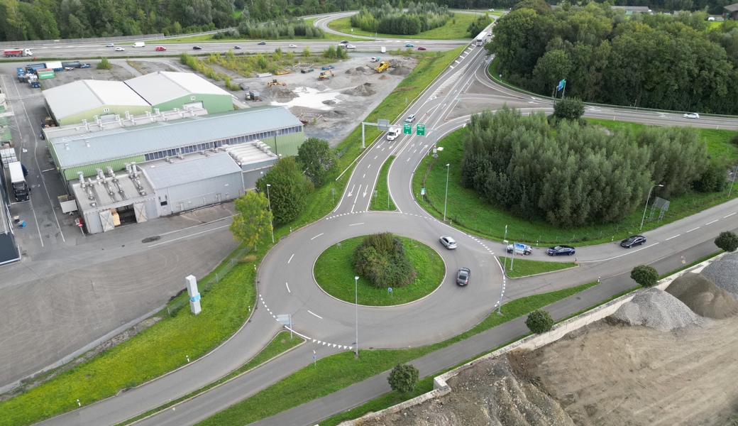 Neue Zufahrt für den Kreisel Neudorf - wenn das Interventionszentrum kommt Neue Zufahrt für den Kreisel Neudorf - wenn das Interventionszentrum kommt