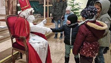 Samichlaus besucht Kinderfiir