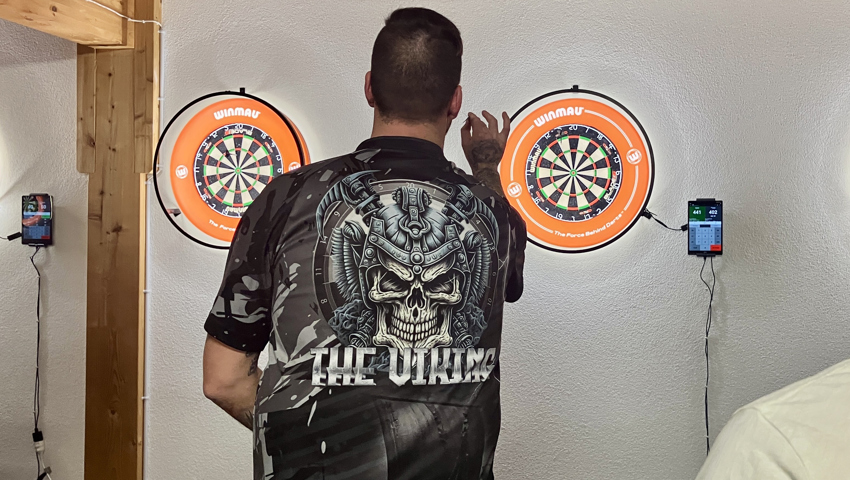 Beim Darts ist natürlich Treffsicherheit gefragt, im Sport spielt sich aber auch sehr viel auf der mentalen Ebene ab. Beim Darts ist natürlich Treffsicherheit gefragt, im Sport spielt sich aber auch sehr viel auf der mentalen Ebene ab.