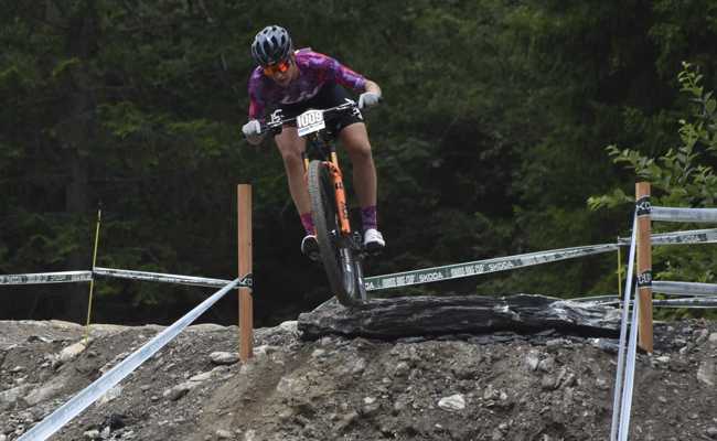 Ronja Blöchlinger holt beim Short Track in Andorra ihren ersten Weltcup-Podestplatz