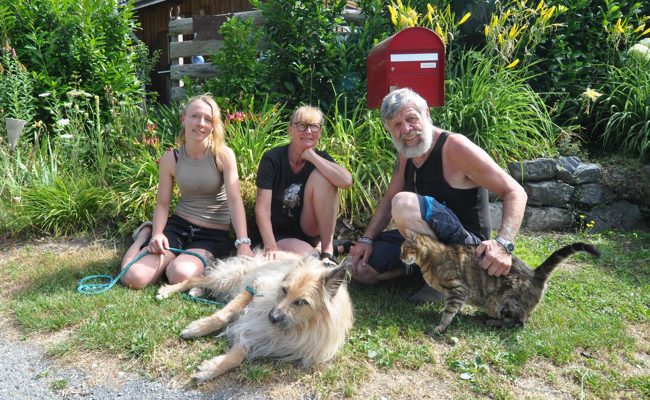 «So wahnsinnig muss man einfach sein»: Diese Familie gibt Tieren einen Platz bis ans Lebensende