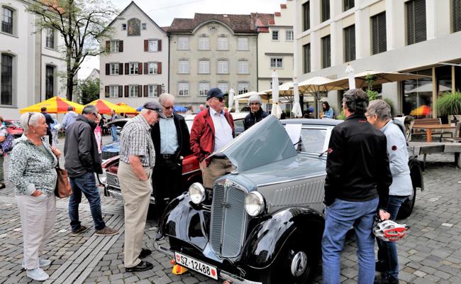 Altes Blech strahlt seine Reize aus