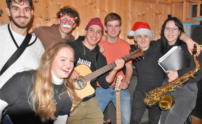 Christmas Rocknight im Pärkli: Livespielen ist das beste Lernen