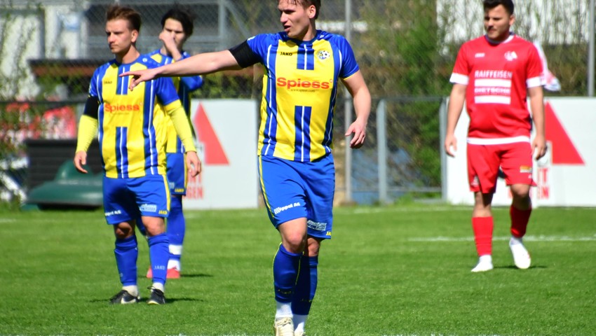 Au-Berneck und Andreas Mayer brauchen dringend Punkte für den Ligaerhalt. Au-Berneck und Andreas Mayer brauchen dringend Punkte für den Ligaerhalt.
