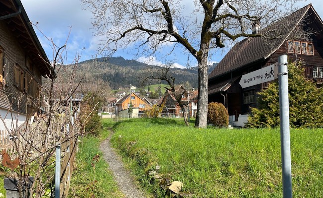 Marbach hat erstaunlich viele Fusswege, die zum Erkunden einladen