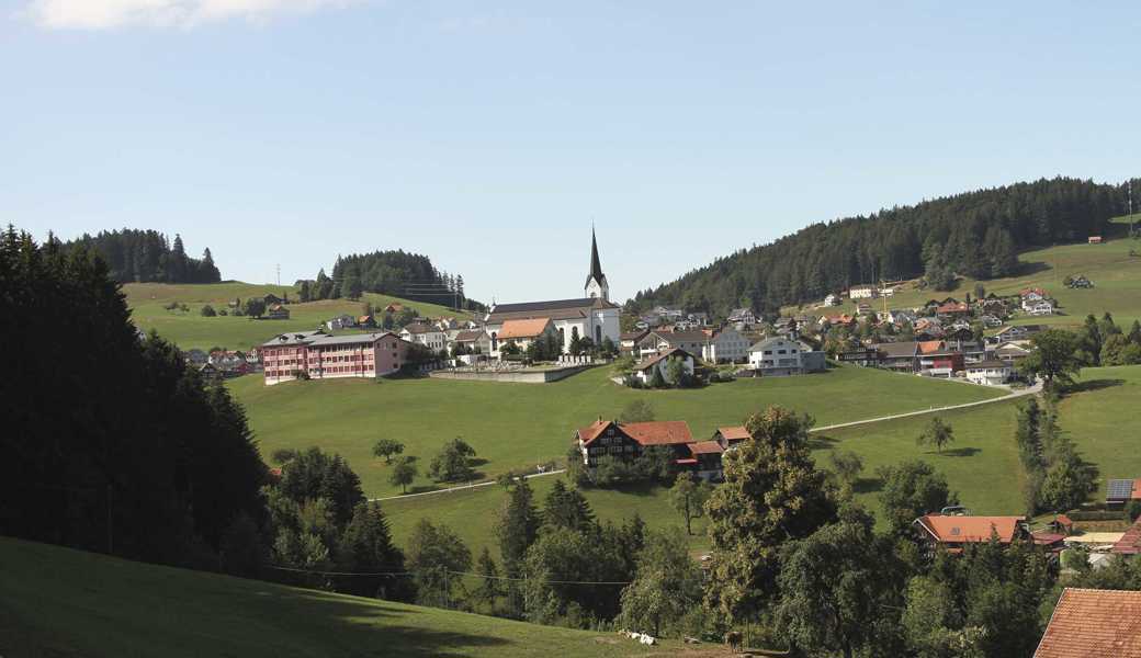 Ausstellende bieten in Oberegg eine breite Palette an Dienstleistungen an. 