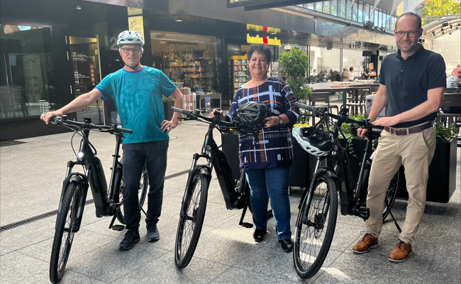 Pro Senectute Rheintal wurde mit drei E-Bikes beschenkt