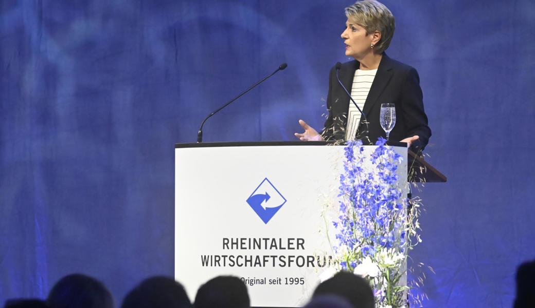 Bundesrätin Karin Keller-Sutter am Rheintaler Wirtschaftsforum 2022.