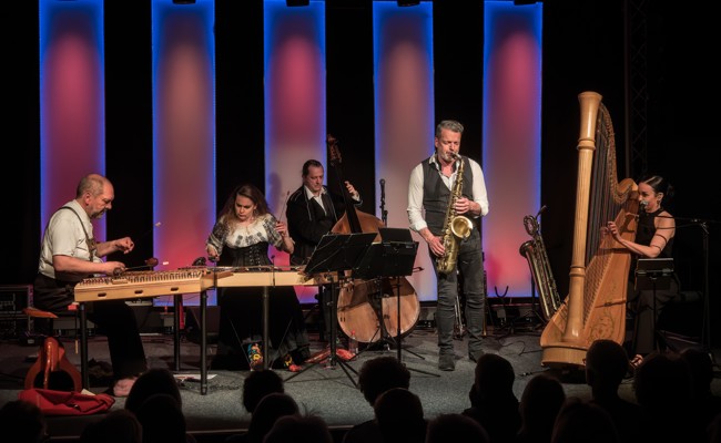 Saitenzauber zum Jahresbeginn mit einem renommierten Trio