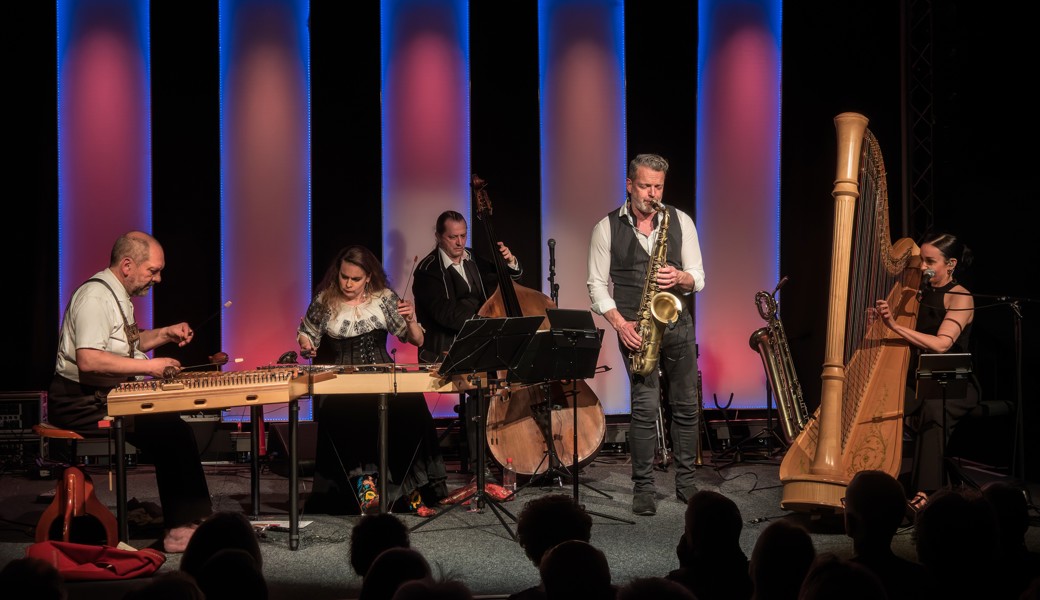 Saitenzauber zum Jahresbeginn mit einem renommierten Trio