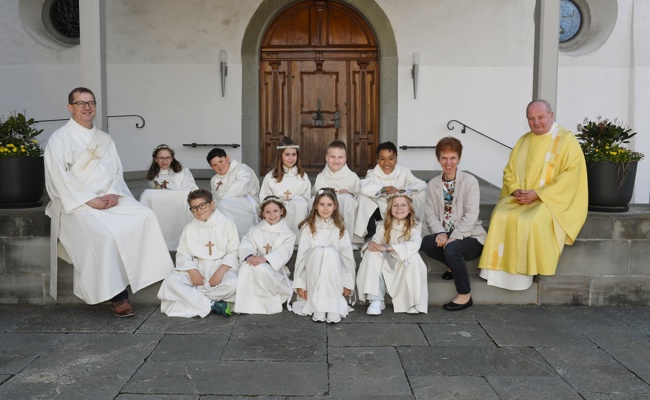 Erstkommunion: neun Kinder empfingen erstmals die Eucharistie