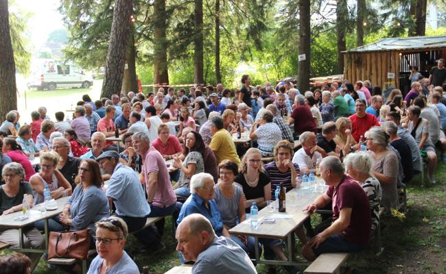 Waldfest gut besucht