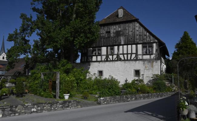 Burg Oberriet: Ja zur Renovation, Nein zum  Begegnungszentrum