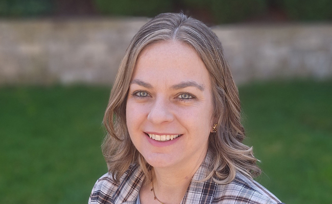 Nicole Steil bringt Kreativität und Know-how in die Religionsbildung des Bistums St. Gallen