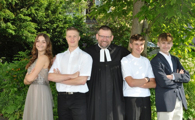 Konfirmation an Pfingsten: «Es ish wies ish»