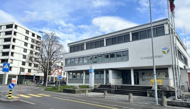 Zwei Frauen im zweiten Wahlgang für den freien Sitz im Schulrat
