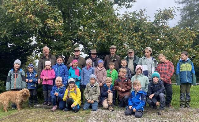 Bilder vom Ferienpass: Kinder lernen Wissenswertes über Waldtiere und die Natur
