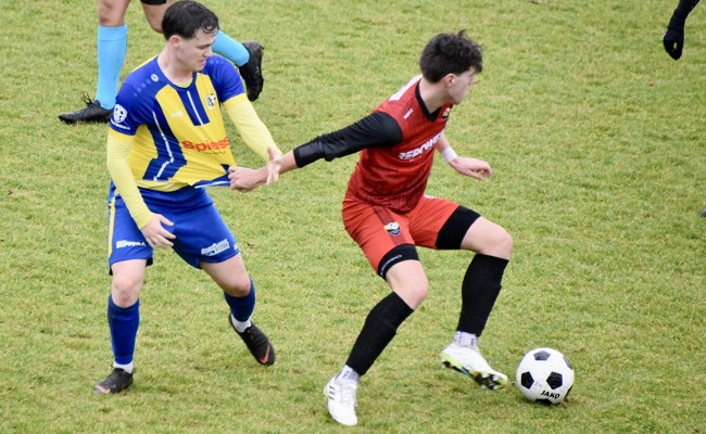 Au-Berneck hat keine Chance und geht mit 0:5-Ohrfeige in die Pause
