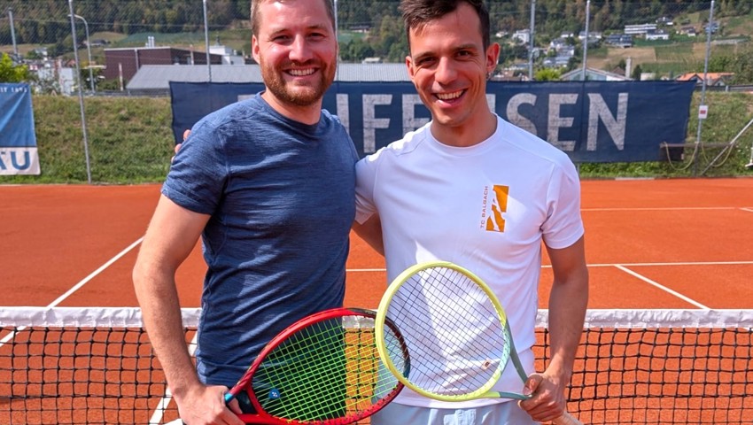 Michael Wigger (rechts) setzte sich in der Trostrunde gegen Holger Birk durch.