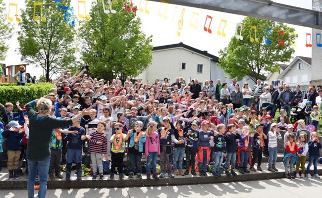 Ein Geschenk für die Primarschule