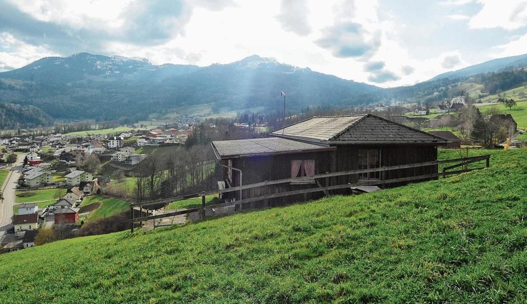 Das Dorf Eichberg vom Schiessstand Chapf aus betrachtet. Die Gemeinde beschäftigt sich zurzeit mit ihrer Innenentwicklung.