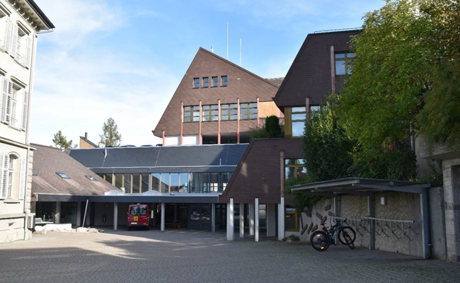 Bauarbeiten schreiten voran - in der sanierten Schulwerkstatt findet wieder Unterricht statt