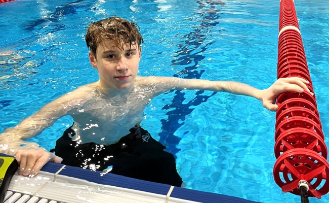 Der 14-jährige Eliah Schällebaum überzeugt am Rheinfallmeeting