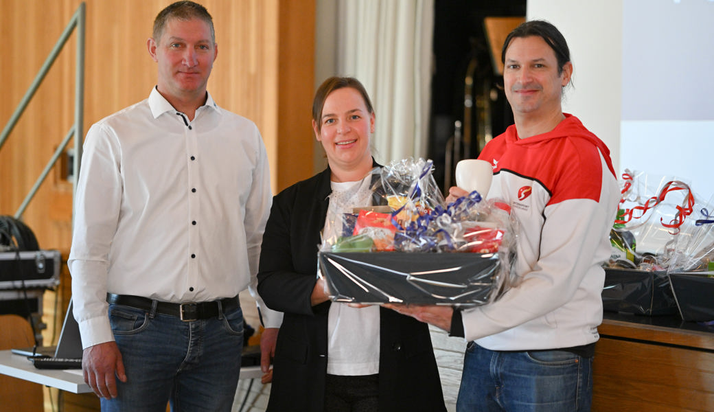 Mit Musik, Ehrungen und Älplermagronen schwungvoll ins neue Jahr