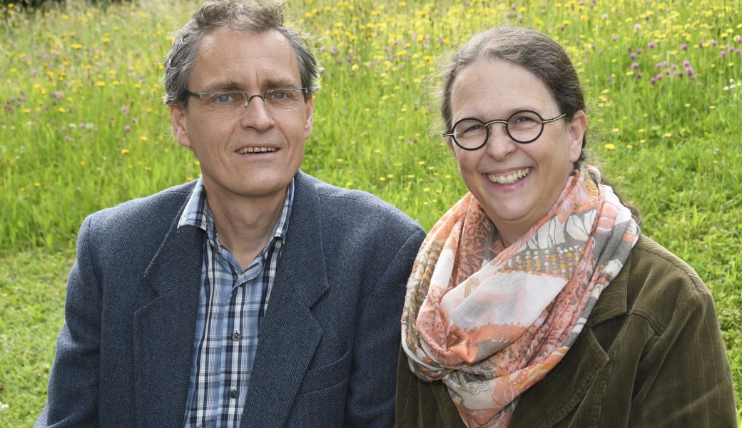Matthias Damaschke und Barbara Damaschke-Bösch sind mit ihren Kindern ins Bernecker Pfarrhaus eingezogen.