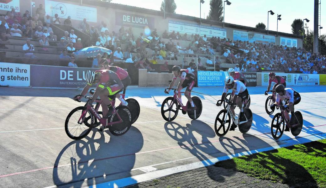 Simon Vitzthum (3. v. l.) lag in den Sprints oft weit vorne, aber nie an der Spitze.  Simon Vitzthum (3. v. l.) lag in den Sprints oft weit vorne, aber nie an der Spitze.