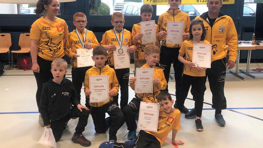 Der erfolgreiche RSK-Nachwuchs in Hergiswil. Der erfolgreiche RSK-Nachwuchs in Hergiswil.