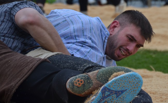 Favorit Werner Schlegel gewinnt in Gams – Janosch Kobler erst im Schlussgang gestoppt