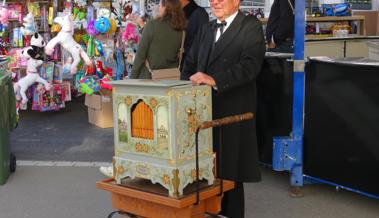 Der Bernecker Jahrmarkt profitierte von prächtigem Herbstwetter