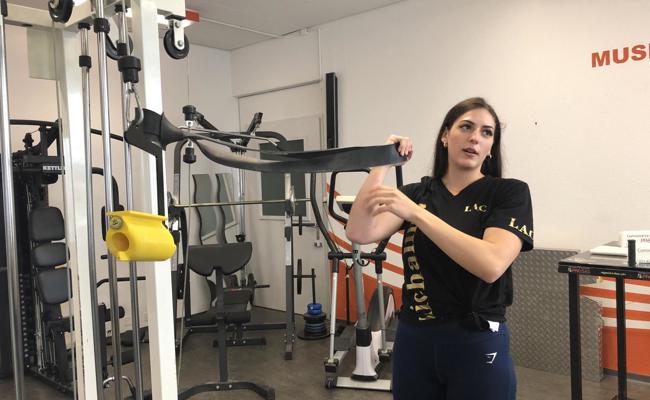 Sie hat es in den Armen