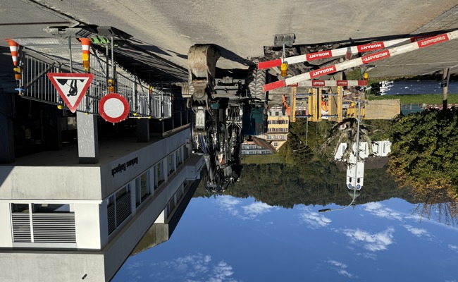 Sie bleibt bis im Dezember: Neue Baustelle im Dorfzentrum