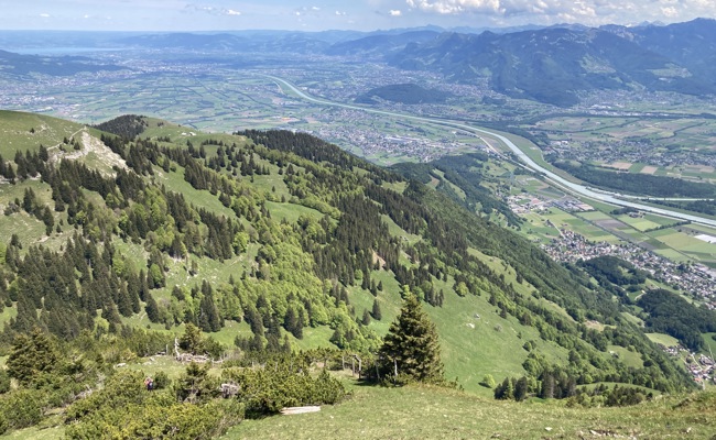 Verein Lebenswertes Rüthi fordert klare Abstände für Windkraftanlagen