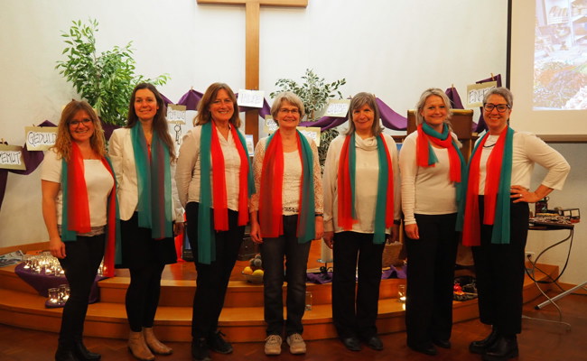 Gottesdienstgemeinschaft betete für Frauen in Palästina