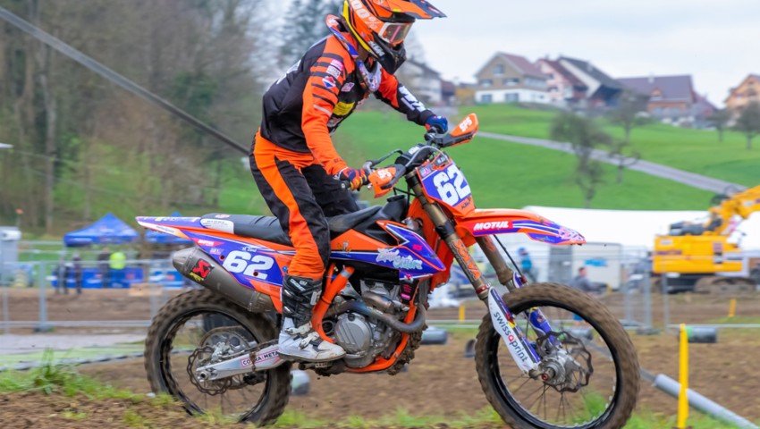 Michelle Zünd fehlten in Frauenfeld nur vier Zehntelsekunden für die angestrebte Finalqualifikation. Michelle Zünd fehlten in Frauenfeld nur vier Zehntelsekunden für die angestrebte Finalqualifikation.