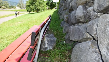 Verschnaufpause birgt Risiko für Velofahrerinnen und Spaziergänger